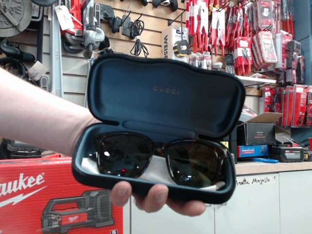 Lunettes gucci