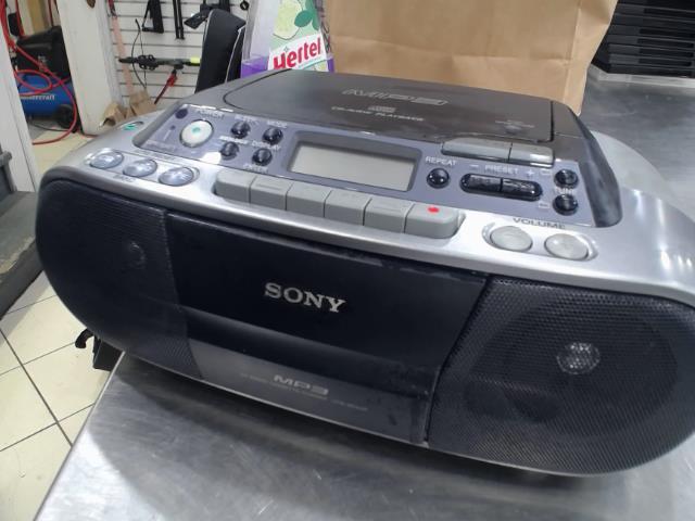Petit radio cassette cd am/fm