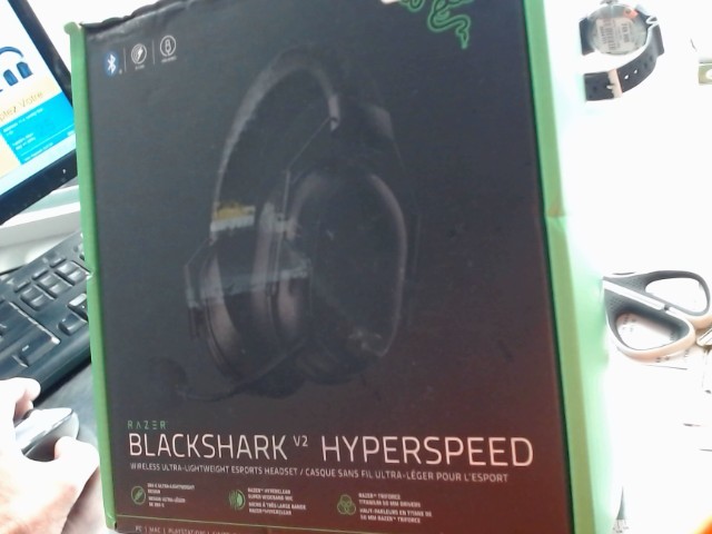couteurs noir blackshark dans boite