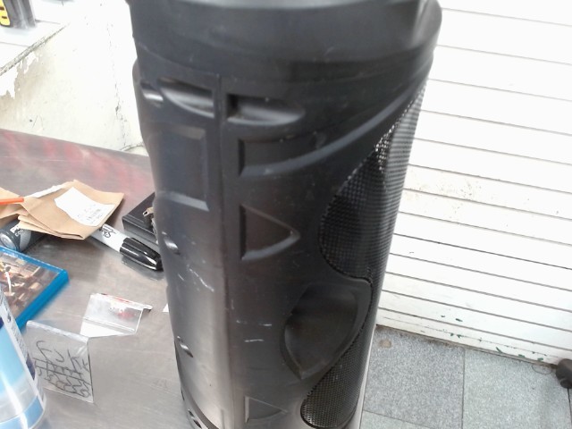 Speaker sylvania