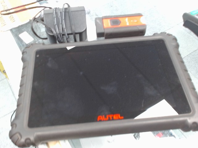 Tablette de diagnostic vehicule