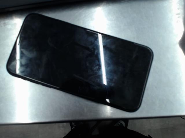 Iphone xr craquee a l'arriere