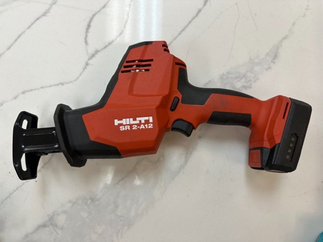 Scie sabre hilti