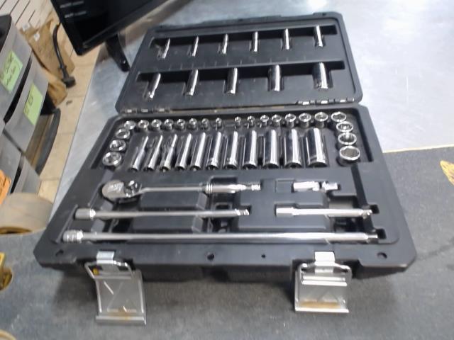 Kit 49p douille ds bo
