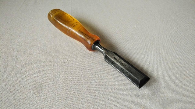 Carving tools