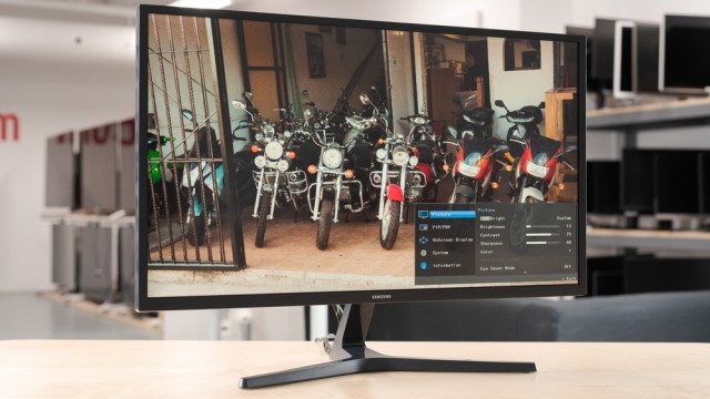 Samsung 32inch 4k monitor