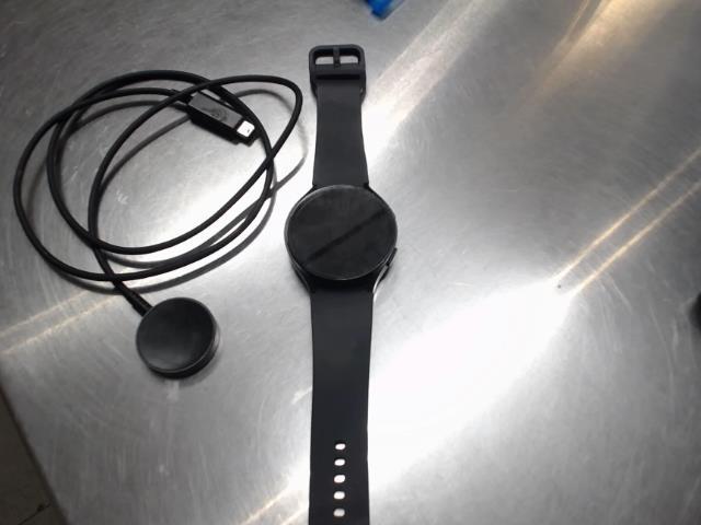 Montre int add galaxy wacth 6
