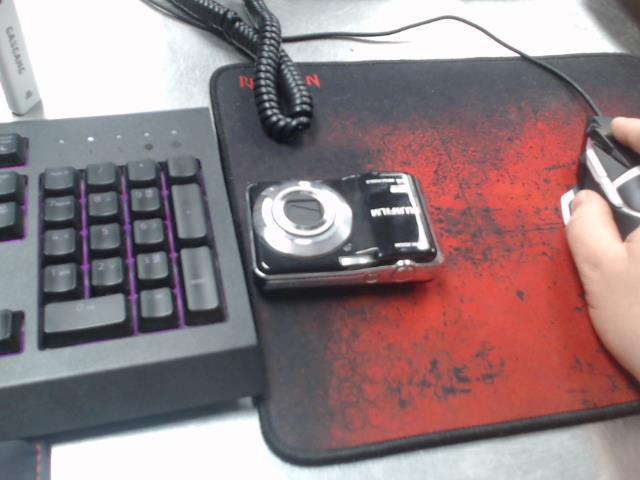 Camera fujifilm dans pochette