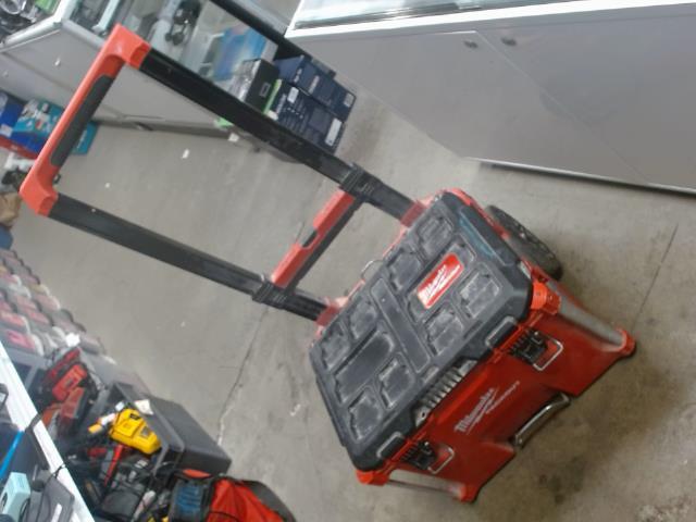 Milwaukee packout use
