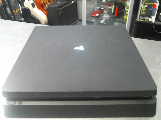 Ps4 slim black 1tb sans acc
