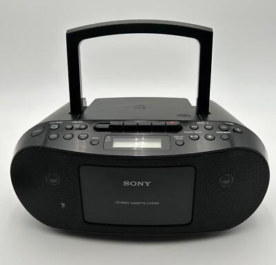 Radio cassette corder et cd player