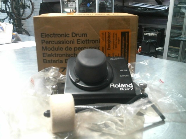 Module de percussion pour drum en boite