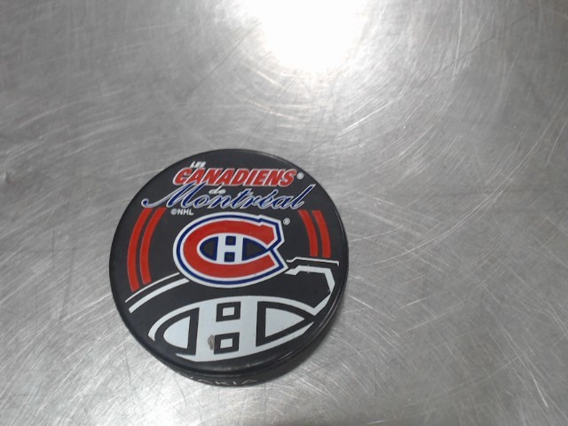 Puck canadien de mtl