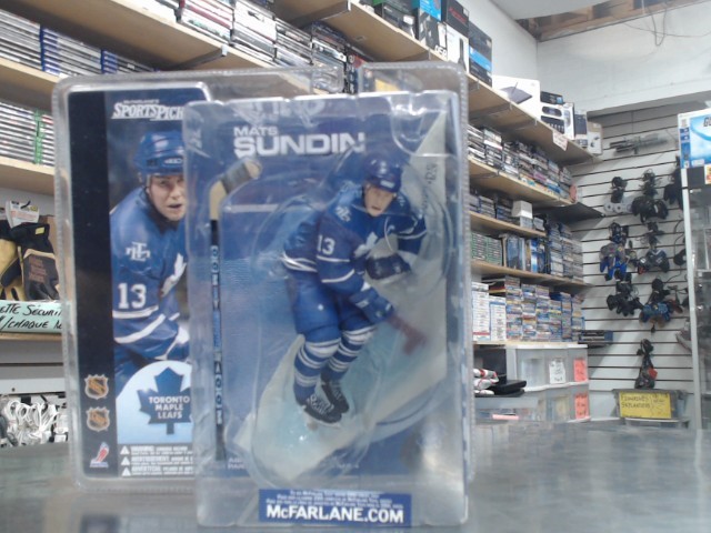 Matts sundin figurine new 2001