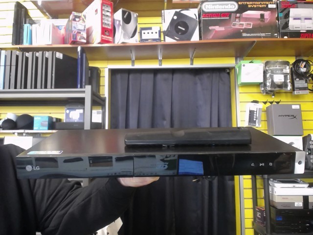 Lecteur bluray 3d avec manette