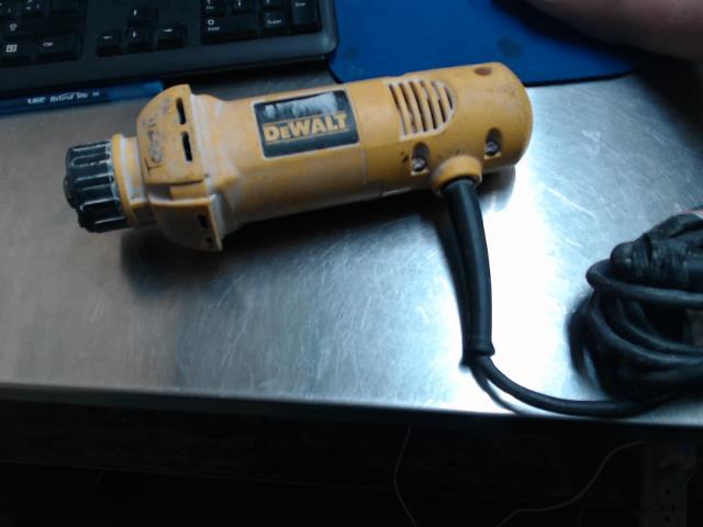 Cut out tool
