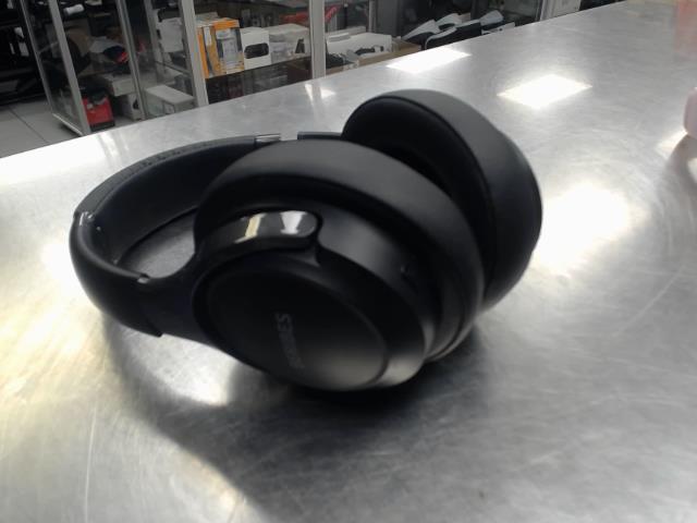 Paire decouteur bluetooth noir avec char