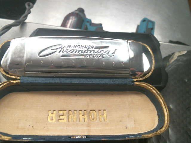 Harmonica deluxe 1930s i
