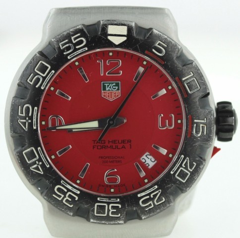Formula 1 quartz red dial