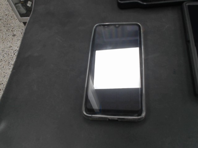 Phone fissure noir