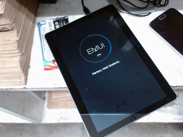 Huawei mediapad t3+etui