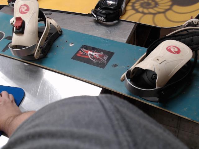 Snowboard
