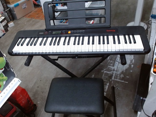 Clavier synthetiseur+support+banc