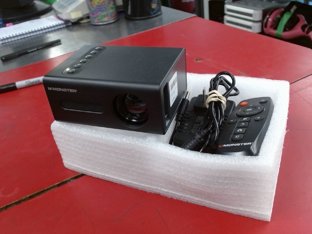 Projecteur monster+tc