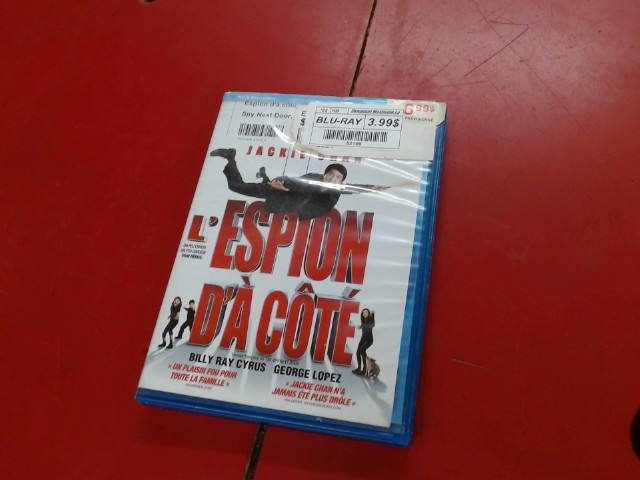 Espion d'a cote
