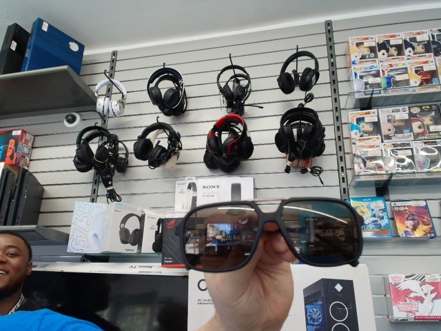 Lunette noir avec case cuire noir