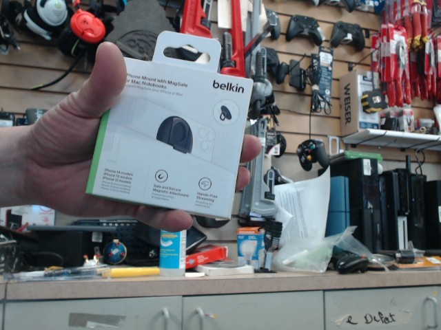 Meet the belkin magsafe iphone mount