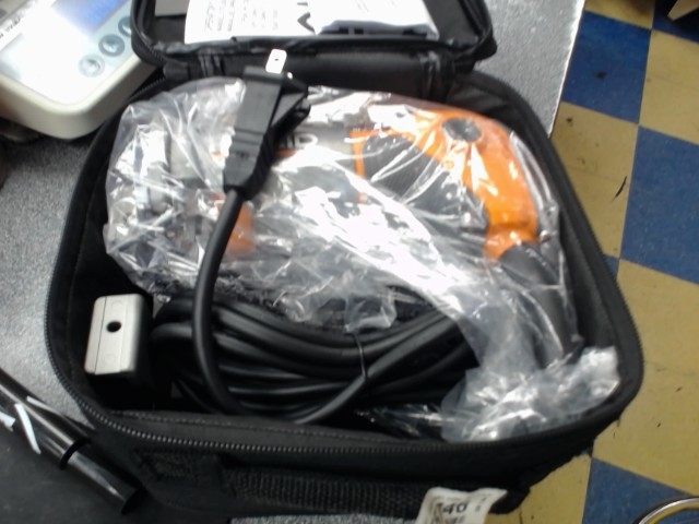 Toupie neuf avec sac