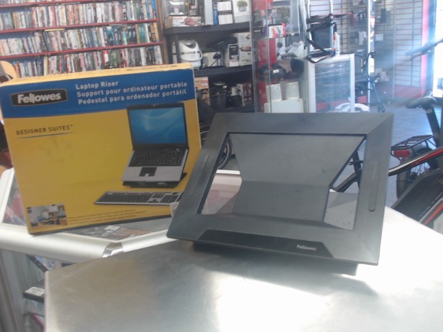Suport a laptop