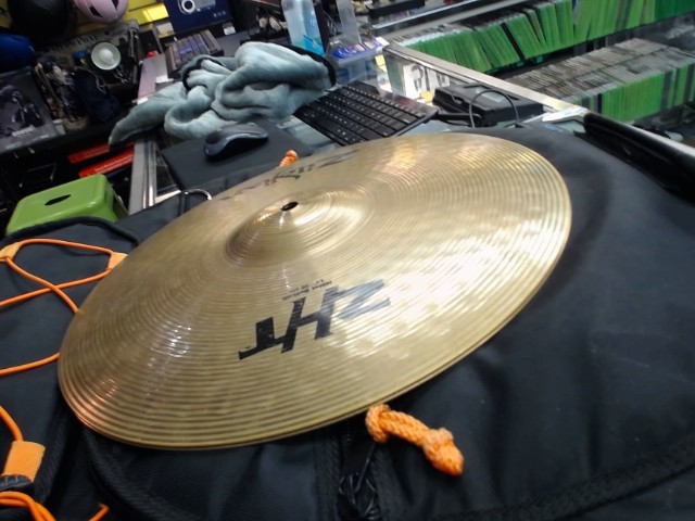 Hi hat syball