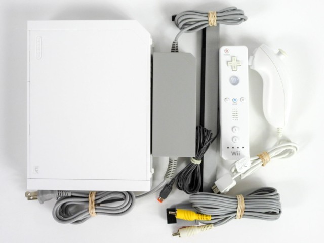 Console nintendo wii + fil + acc
