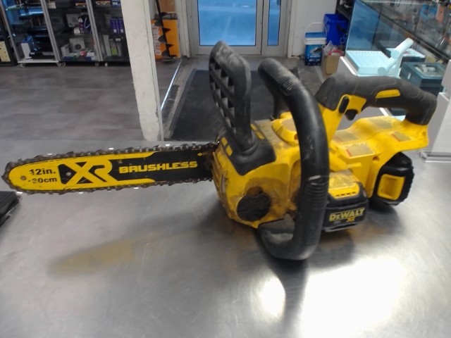 Chainsaw dewalt 20v+batt 1.5ah