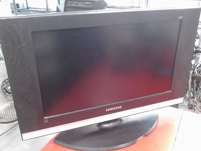 Tele 23 pouces no tc