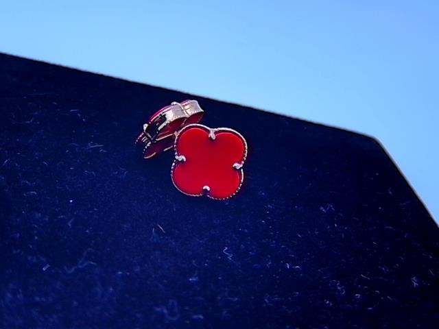 BOUCLES D OREILLES EN OR 10KT NEW