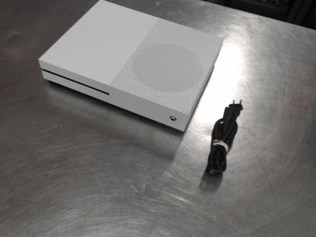 Console xbox one+fil no manette