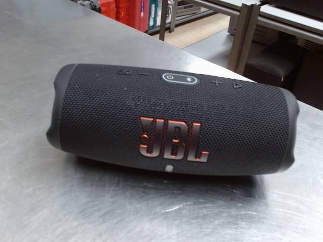 Jbl haut parleur