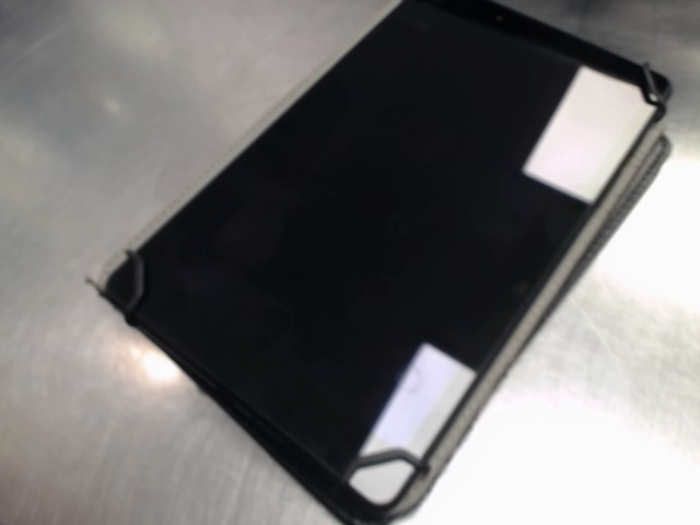 Tablette samsung dans etui