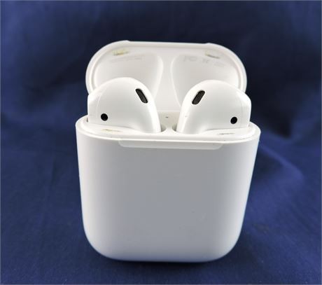 Apple airpods dans charging case