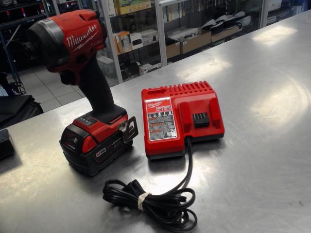 Impact + 1 batterie m18 xc + chargeur