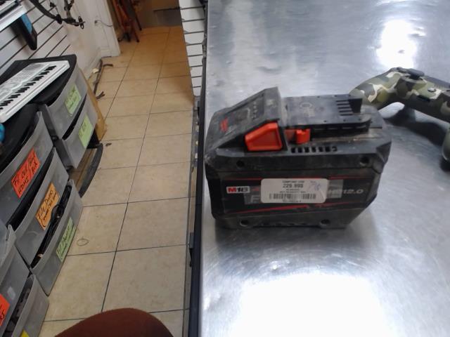 Batt milwaukee 12ah