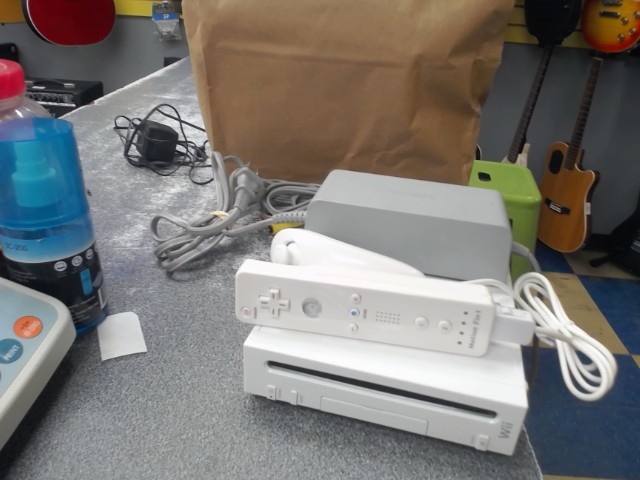 Wii avec une manette