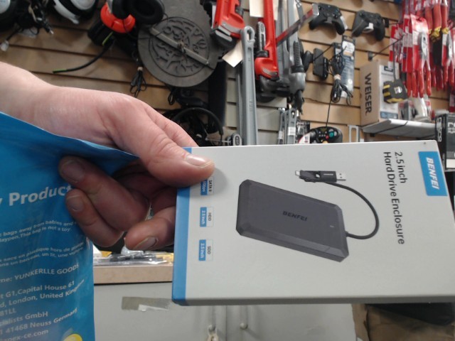 Case hdd