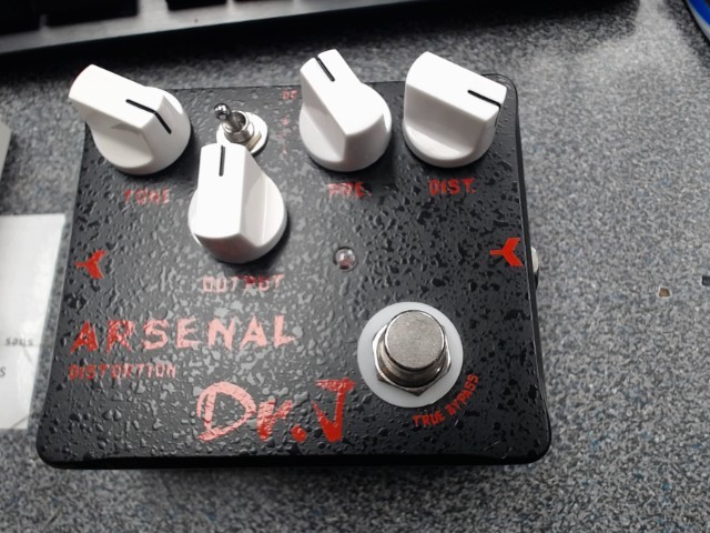 Dr.j arsenal distortion