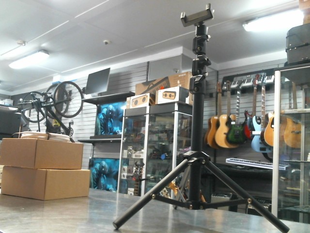 Tripod avec clip pour telephone
