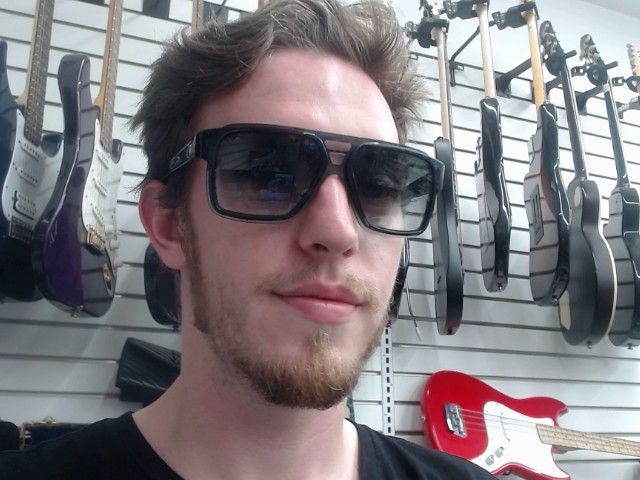 Lunettes louis vuitton avec facture