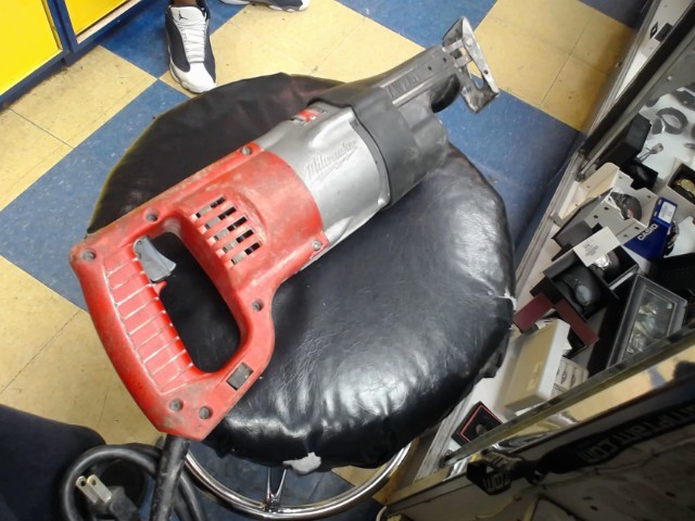 Sawzall metal a fils